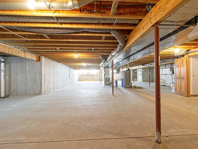 1805 Red Tail Dr — Photo 26