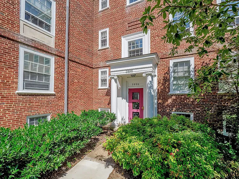 3896 Porter St NW #C339 — Photo 28