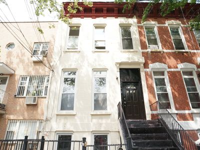 419 E 141st St, Bronx, NY, 10454