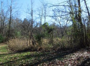 104 Misty Hollow Ln, Stewart, TN 37175