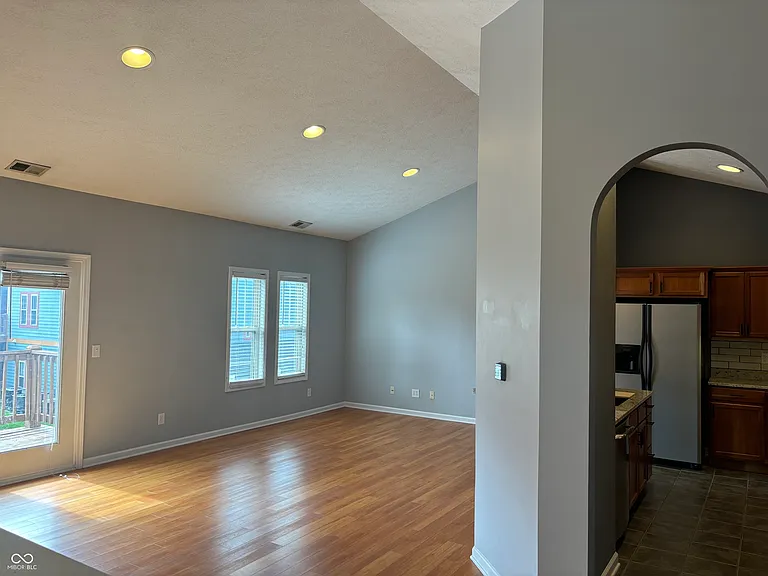1643 N College Ave #2 — Photo 7