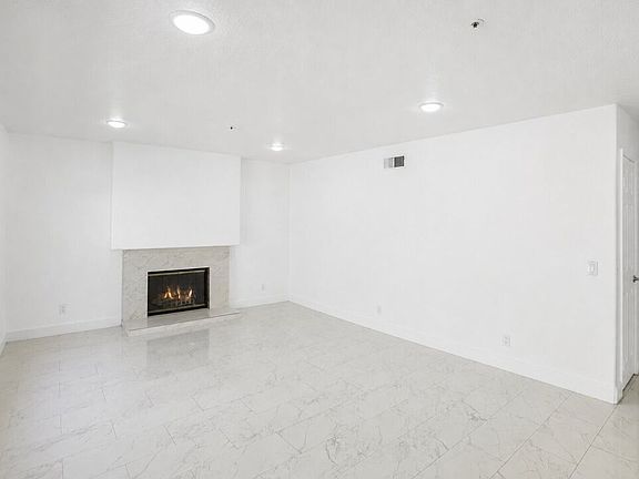 5th image of 14930 Fernleaf St