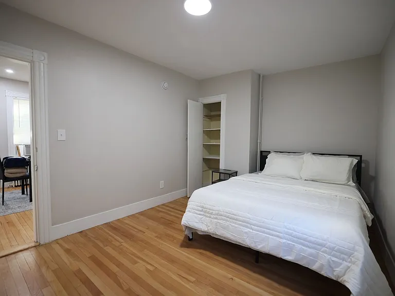 16 Orange St #1 — Photo 4