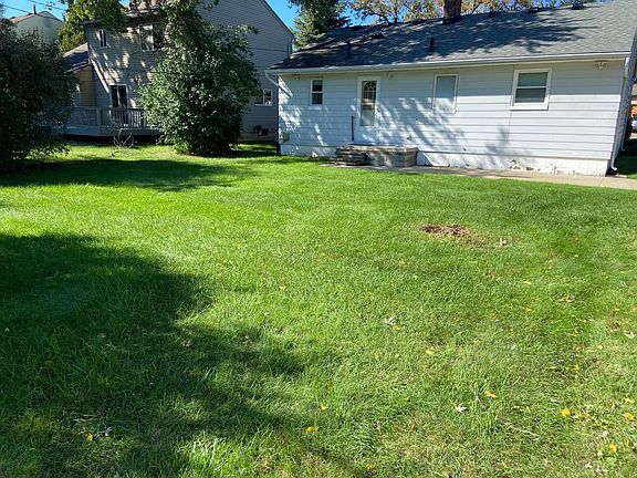 3rd image of 3110 Troy Dr