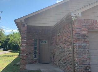 617 S Rusk St, Sherman, TX 75090