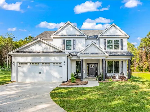 1345 Farmington Rd, Mocksville, NC 27028