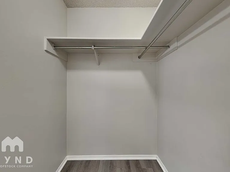 8031 Manderly Pl — Photo 14