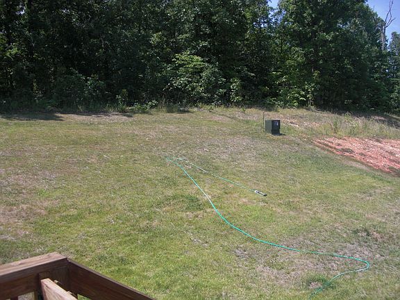 4th image of 121 Kale Ct