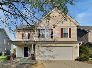 620 Bristlecone Pine Dr, Fuquay Varina, NC 27526