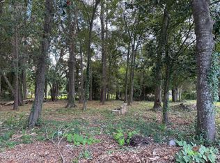 916 Highsmith St, Waycross, GA 31501
