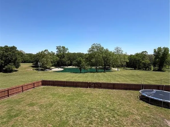 701 Miller Rd, Trimble, MO 64492