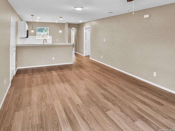 4th image of 2326 SW 34TH ST