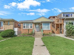 3612 N Neva Ave, Chicago, IL 60634