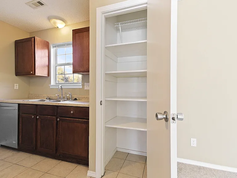 7381 E Suncrest Ct — Photo 16