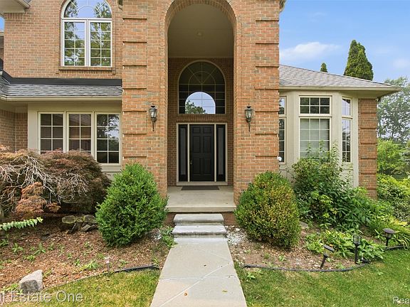 4th image of 7805 Rutherford Ct
