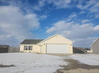 613 Independence St, Butler, IN 46721