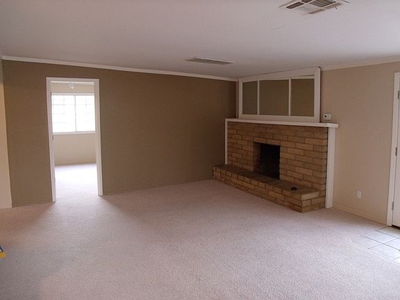 3rd image of 3322 W Evans Dr