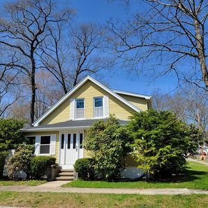 42 Carroll St, Springfield, MA, 01108