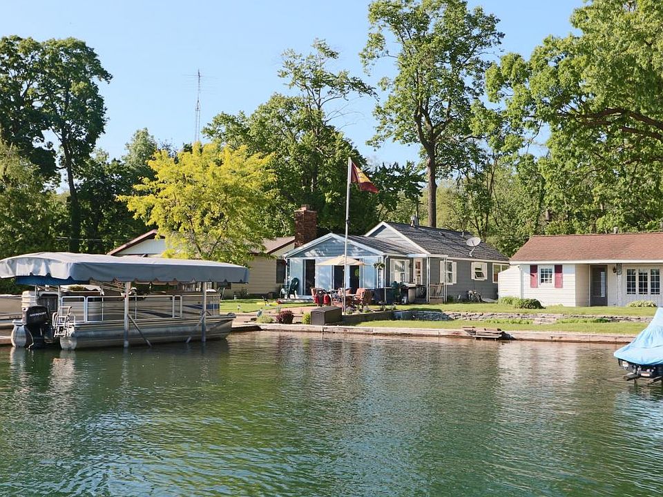1st image of 67371 Victory Shore Dr