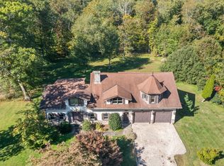 15 Mountain View Dr, Weston, CT 06883