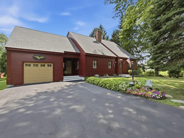 11 Betty St, Auburn, MA 01501