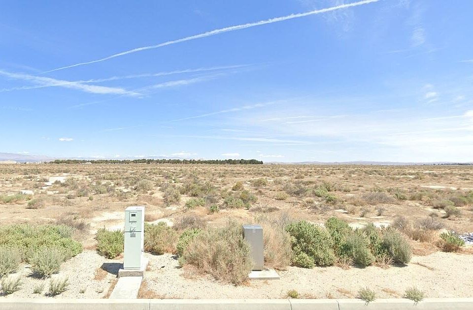 1st image of 40th St W