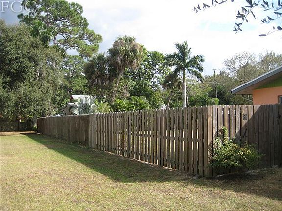 3rd image of 313 Broadview Dr