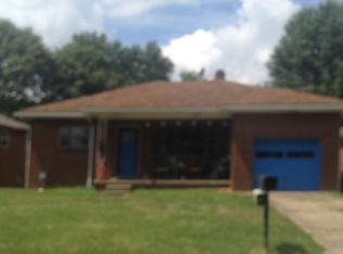 205 Saint Johns Rd, Weirton, WV 26062