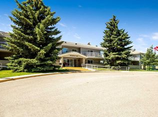 410 7th St SW #205, High River, AB T1V 1B7