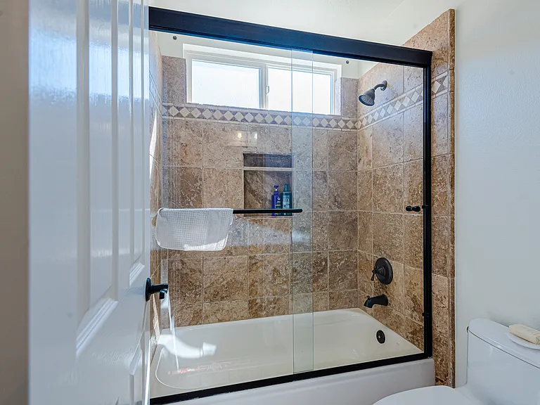 3407 Coastal Oak Dr — Photo 32
