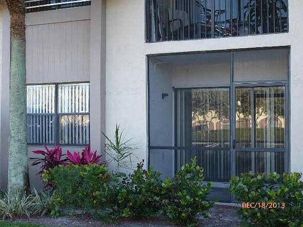 1st image of 10724 Royal Palm Blvd