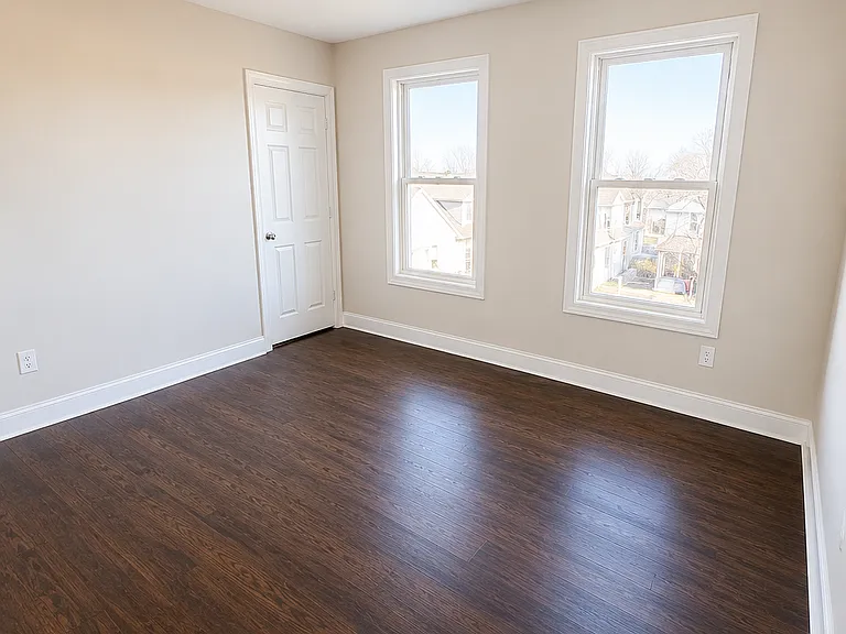 234-236 Renner Ave #3B — Photo 5