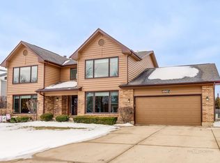 1312 Westchester Rd, Buffalo Grove, IL 60089
