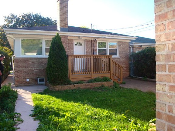 2nd image of 7941 N Kostner Ave