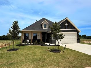 1217 Frio Dr, Springtown, TX 76082