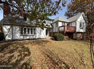 3705 Rustwood Rd, Joplin, MO 64801