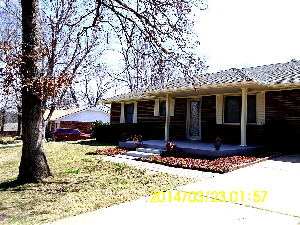 2nd image of 2378 Aumakua St