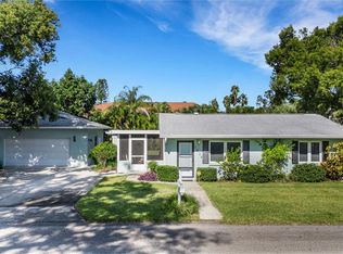 2529 Sunset Dr, Largo, FL 33770