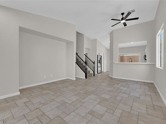 2nd image of 3317 Autumn Veil St