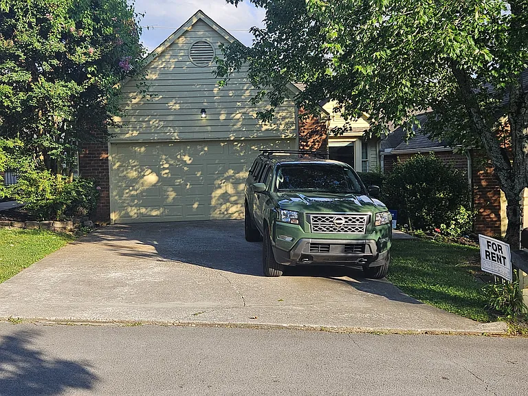8432 Woodbend Trl — Photo 1