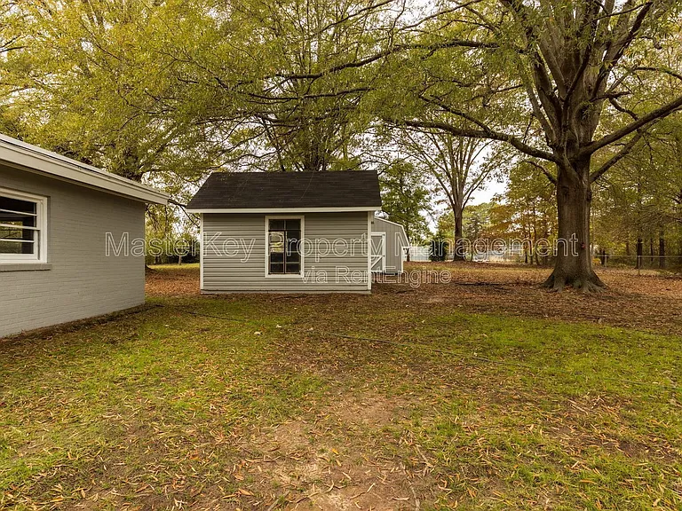 6313 Johnsdale Rd — Photo 26