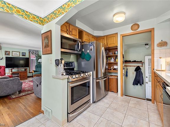 2nd image of 4518 Dawnshire Dr