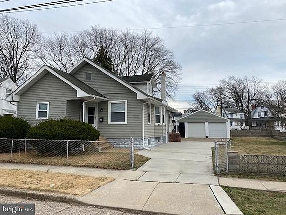 5th image of 6156 Upsal Ave