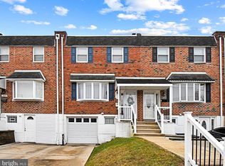 12457 Sweet Briar Rd, Philadelphia, PA 19154