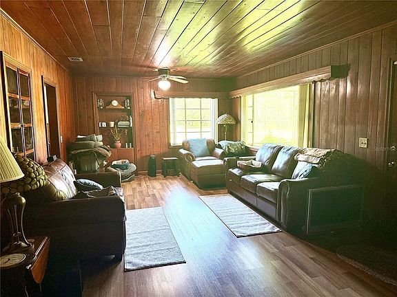 4th image of 380 MOALE ROAD