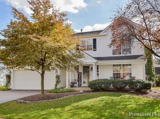 1346 Lilac Ln, Carol Stream, IL 60188