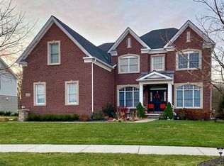 24634 Acorn Trl, Novi, MI 48374