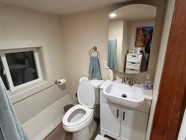 1580 Washoe Way #B — Photo 32