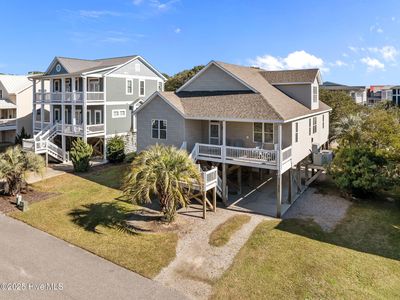 111 SE 72nd Street, Oak Island, NC, 28465