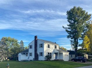 17 Lloyd Rd, Waterville, ME 04901